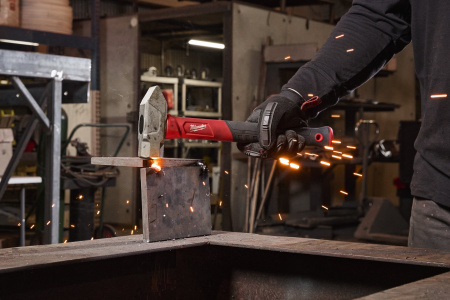 Молоток кузнечный Milwaukee с рукояткой из стекловолокна 1.13кг (Арт. 4932498306)