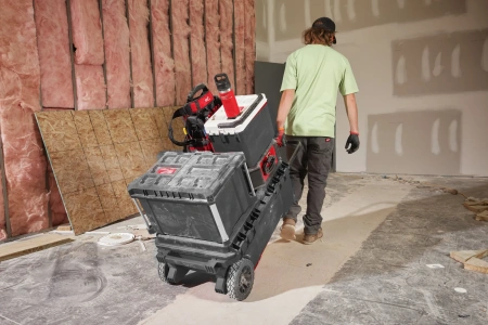 Термос красный Milwaukee PACKOUT CHUG LID 710 мл (Арт. 4932493465)