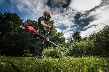 Акк. триммер M18 F2BCU-0 (Арт. 4933480859)