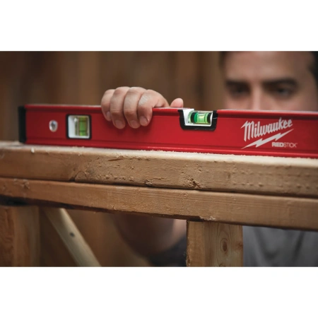 Уровень Milwaukee REDSTICK Compact 40 см  (Арт. 4932459078)