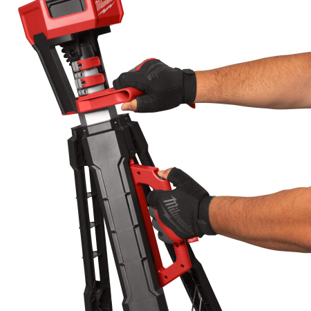 Аккумуляторная светодиодная мачта освещения Milwaukee M18 SAL2-502B TRUEVIEW™ (Арт. 4933492903)