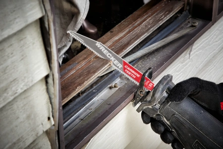 Полотно для сабельной пилы по металлу и чугуну с твердосплавными зубьями Milwaukee THE WRECKER CARBIDE TEETH 230 мм/ шаг зуба 4.2 мм (1 шт) (экоупак.) (замена для 48005242) (Арт. 48475242)