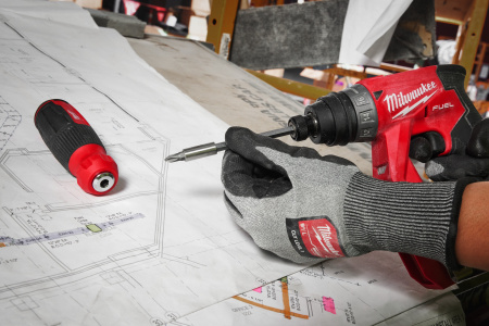 Отвертка Milwaukee универсальная 14 в 1  (Арт. 4932492806)