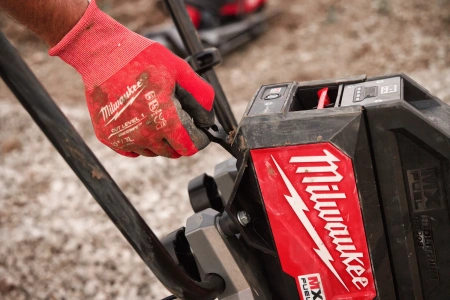 Аккумуляторная виброрейка Milwaukee MXF PSCKIT-302 FUEL (Арт. 4933479774)