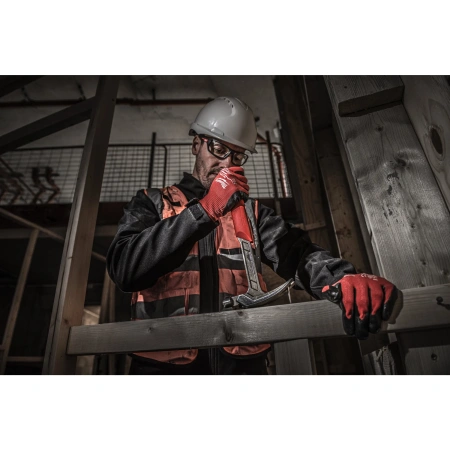 Молоток стальной с прямым гвоздодером Milwaukee 450 гр. (Арт. 4932478653)