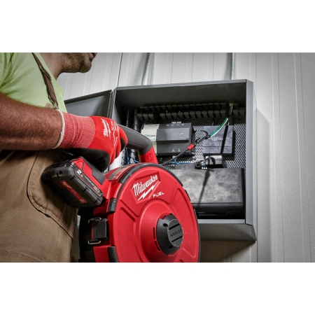 Аккумуляторное устройство для протяжки кабеля Milwaukee M18 FPFT-202 ST Set FUEL  (Арт. 4933471953)