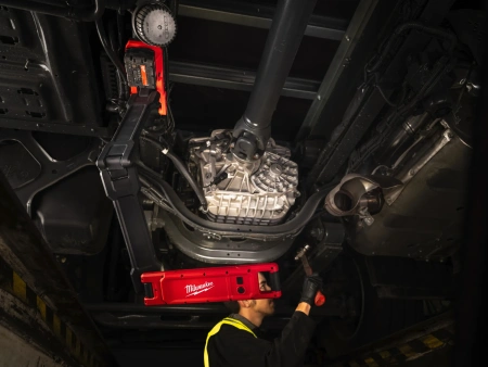 Акк. светодиодная лампа с изменяемым углом наклона M18 ABL-0 (Арт. 4933498147)