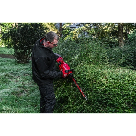 Аккумуляторный кусторез Milwaukee M18 FHT45-802 FUEL (Арт. 4933480113)