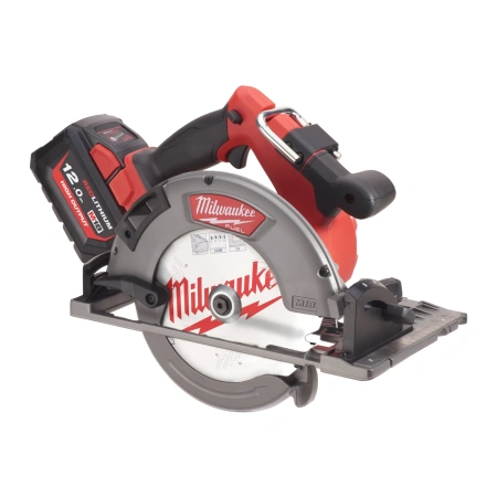 Аккумуляторная циркулярная пила по дереву Milwaukee M18 FCSG66-121C FUEL  (Арт. 4933471195)