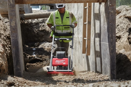 Аккумуляторная виброплита Milwaukee MXF PC50-0 FUEL (Арт. 4933493267)