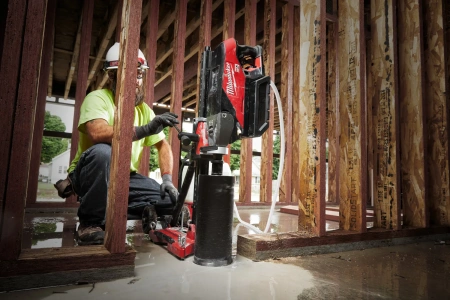 Аккумуляторная установка алмазного сверления Milwaukee MXF DCD150-302CKIT FUEL (Арт. 4933471835)