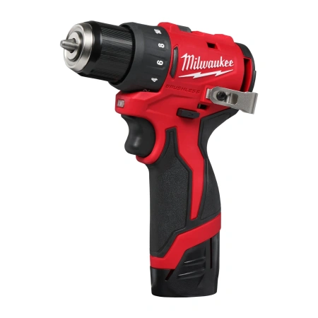 Аккумуляторная безударная дрель-шуруповерт Milwaukee M12 BLDDRC-202C (замена для 4933441915) (Арт. 4933499686)