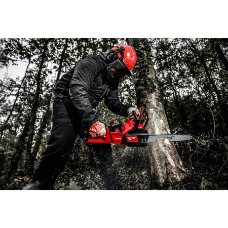 Аккумуляторная цепная пила Milwaukee M18 FCHS-121 FUEL  (Арт. 4933464223)