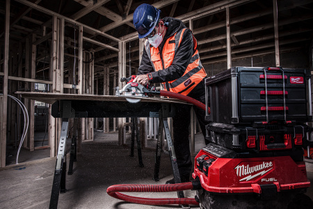 Аккумуляторная компактная циркулярная пила по дереву Milwaukee M12 FCS442-502X (замена для 4933448235) (Арт. 4933493489)
