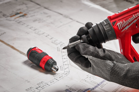 Набор отверток Milwaukee универсальных с трещоткой (2шт) (14 в 1; компактная 8 в 1) (Арт. 4932492811)