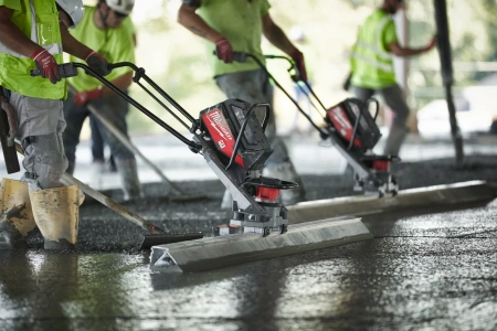 Аккумуляторная виброрейка Milwaukee MXF PSCKIT-302 FUEL (Арт. 4933479774)