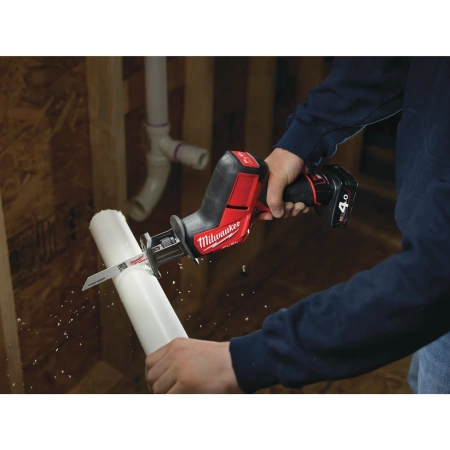 Аккумуляторная компактная сабельная пила Milwaukee M12 CHZ-0 FUEL HACKZALL  (Арт. 4933446960)