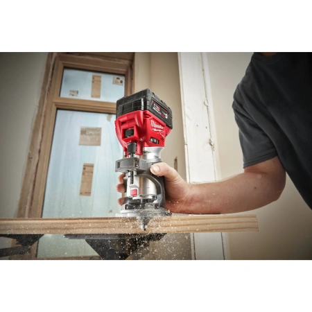 Аккумуляторный фрезер Milwaukee M18 FTR8-0X FUEL  (Арт. 4933479073)