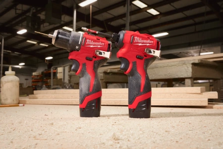 Аккумуляторный субкомпактный импульсный винтоверт Milwaukee M12 BLIDRC-0 (замена для 4933441955) (Арт. 4933499689)