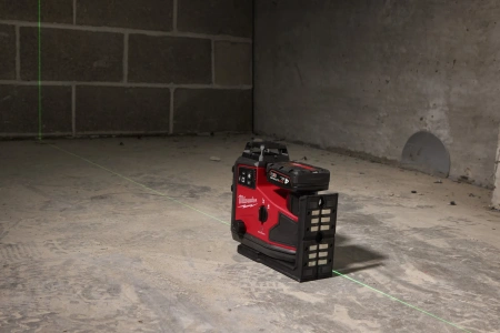 Аккумуляторный мультилинейный лазерный нивелир (3 линии x 360) с зеленым лучом Milwaukee M12 A3PLO-0C (Арт. 4933499001)