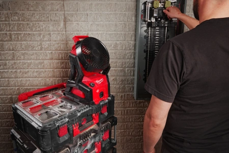 Аккумуляторный вентилятор Milwaukee M18 AFG2-0 PACKOUT (замена для 4933451022) (Арт. 4933493443)
