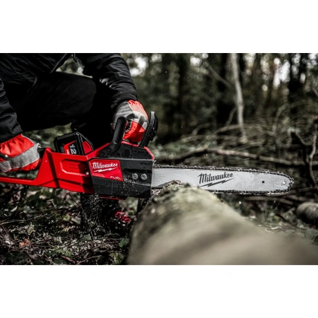 Аккумуляторная цепная пила Milwaukee M18 FCHS-121 FUEL  (Арт. 4933464223)