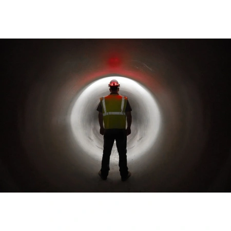 Аккумуляторный налобный, светодиодный фонарь, заряжаемый через USB Milwaukee L4 HL-VIS-301 (Арт. 4933479768)