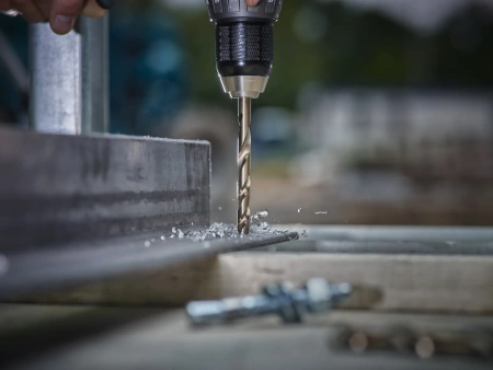 Набор сверл по металлу с содержанием кобальта DIN 338 Milwaukee RED COBALT HSS-G (8 шт) (3-10мм) (Арт. 4932499256)