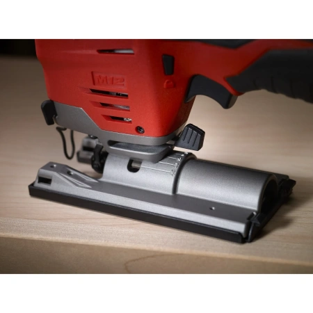 Аккумуляторный лобзик Milwaukee M12 JS-402B  (Арт. 4933441700)