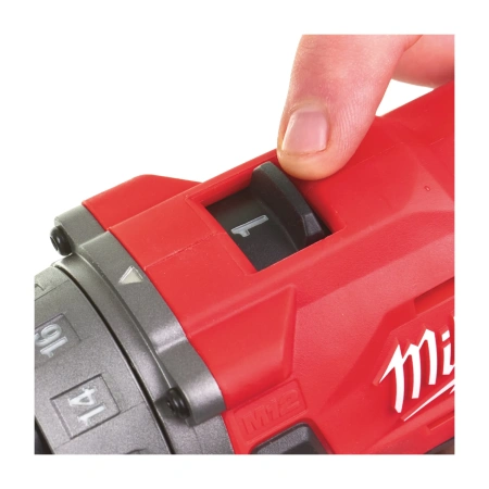 Аккумуляторная ударная дрель-шуруповерт Milwaukee M12 FPD-0 FUEL  (Арт. 4933459801)