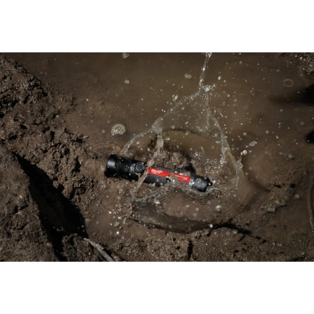 Аккумуляторный светодиодный фонарь, заряжаемый через USB Milwaukee L4 FMLED-301 (Арт. 4933479770)