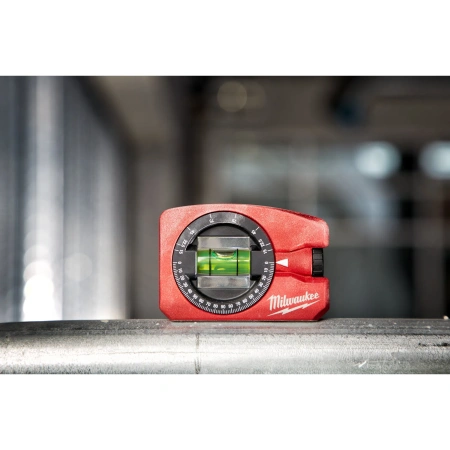 Уровень магнитный карманный Milwaukee 7.8 см  (Арт. 4932459597)