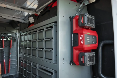 Зарядное устройство быстрое M18 MDBSC (на 2 акк.) (замена для 4932492531) (Арт. 4932498557)