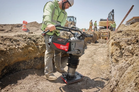 Аккумуляторная вибротрамбовка Milwaukee MXF RAM60-122 FUEL (Арт. 4933498159)