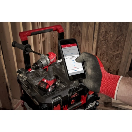 Аккумуляторная ударная дрель-шуруповерт Milwaukee M18 ONEPD2-502X FUEL ONE-KEY  (Арт. 4933464527)