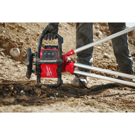 Аккумуляторный ротационный лазерный нивелир с красным лучом Milwaukee M18 RLOH600-201C (Арт. 4933493191)