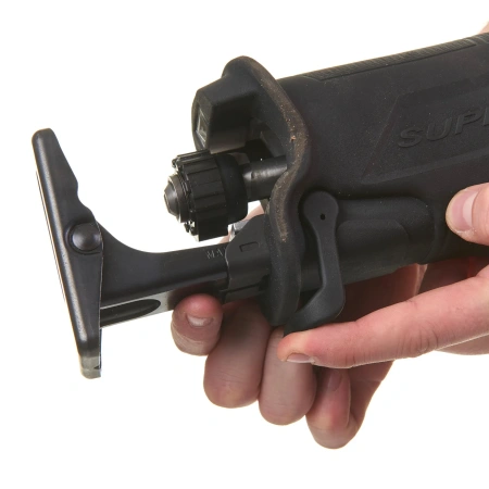 Аккумуляторная сабельная пила Milwaukee M18 FSX-801C [FORGE™] FUEL SUPER SAWZALL (замена для 4933464484) (Арт. 4933499177)