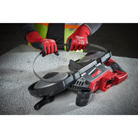 Перчатки Milwaukee Cut Level с защитой от минимальных рисков, уровень защиты C/3, размер XL/10  (Арт. 4932471422)