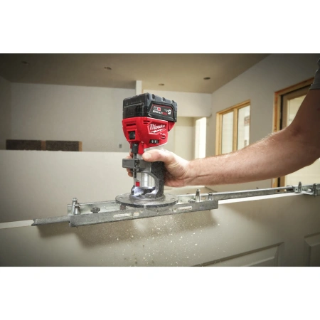 Аккумуляторный фрезер Milwaukee M18 FTR8-0X FUEL  (Арт. 4933479073)