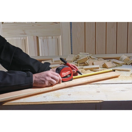 Рулетка Milwaukee Compact Slim 8м / ширина 25 мм  (Арт. 48227708)