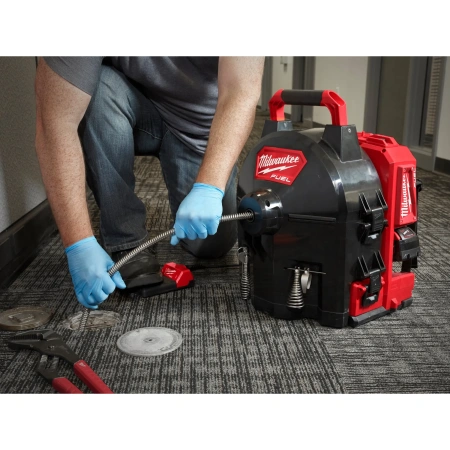 Аккумуляторная ранцевая прочистная машина Milwaukee M18 FFSDC13-0 FUEL  (Арт. 4933459708)