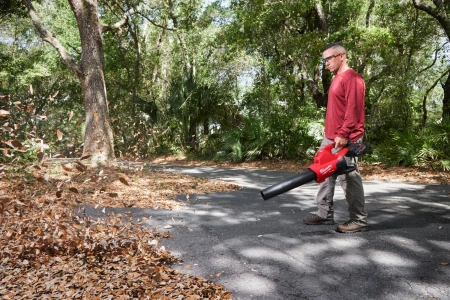 Аккумуляторная воздуходувка Milwaukee M18 F2BL-802 [FORGE™] FUEL (замена для 4933479988) (Арт. 4933499229)