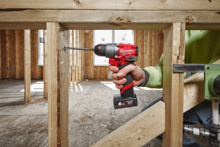 Аккумуляторная ударная дрель-шуруповерт Milwaukee M12 FPD2-602X FUEL (Арт. 4933479870)