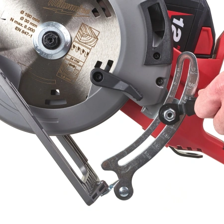 Аккумуляторная циркулярная пила по дереву Milwaukee M18 FCSRH66-0 FUEL  (Арт. 4933471444)