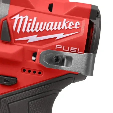 Аккумуляторный субкомпактный импульсный винтоверт Milwaukee M12 FID2-202X FUEL  (Арт. 4933479877)
