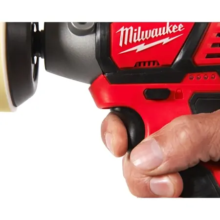Полировальная машина Milwaukee М12 BPS-0  (Арт. 4933447791)