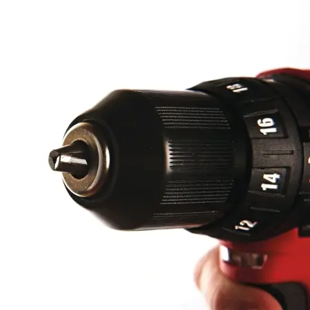 Аккумуляторная ударная дрель - шуруповерт Milwaukee M12 BPDMC-202С  (Арт. 4933499465)