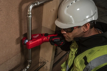 Аккумуляторный труборез для труб из нержавеющей стали и меди Milwaukee M12 PCSS-0 (Арт. 4933479241)