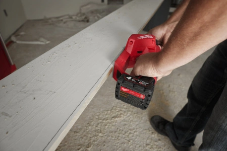 Аккумуляторный рубанок Milwaukee M12 BLP-0X (Арт. 4933492850)